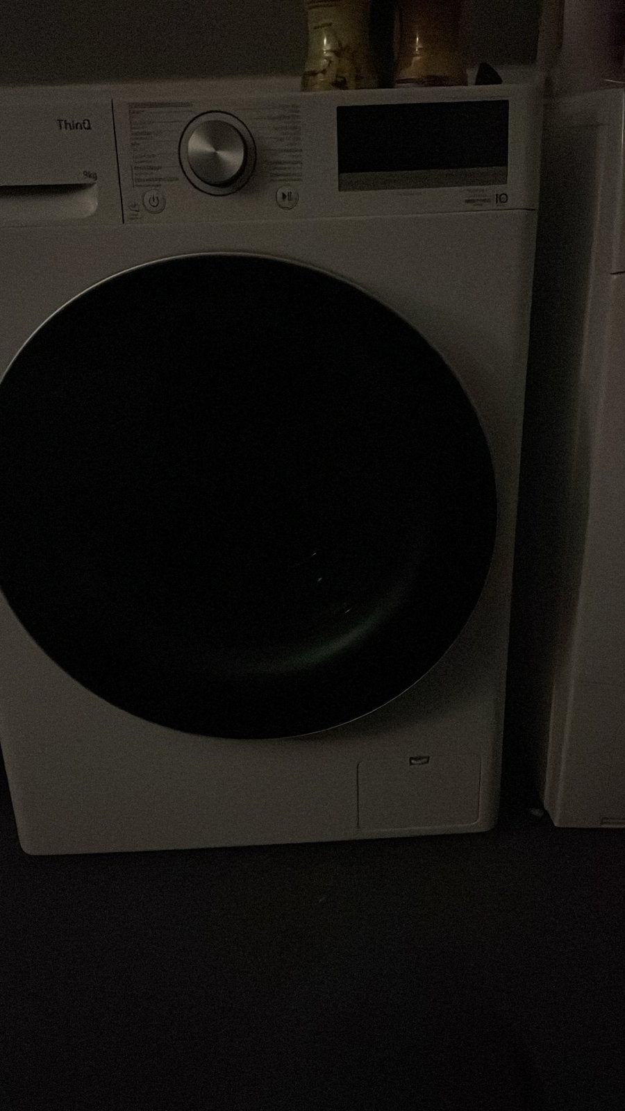 LG ThinQ Wasmachine 9kg, Witgoed en Apparatuur, Wasmachines, Ophalen, 1200 tot 1600 toeren, 8 tot 10 kg, Zo goed als nieuw