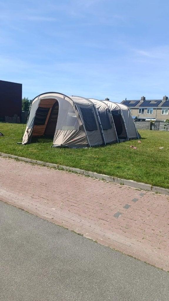 Redwood tunneltent, Ophalen, Gebruikt, Tot en met 6
