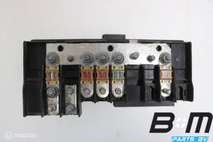 Zekeringskast in motorruimte VW Caddy 2K Life 1K0937125A, Gebruikt