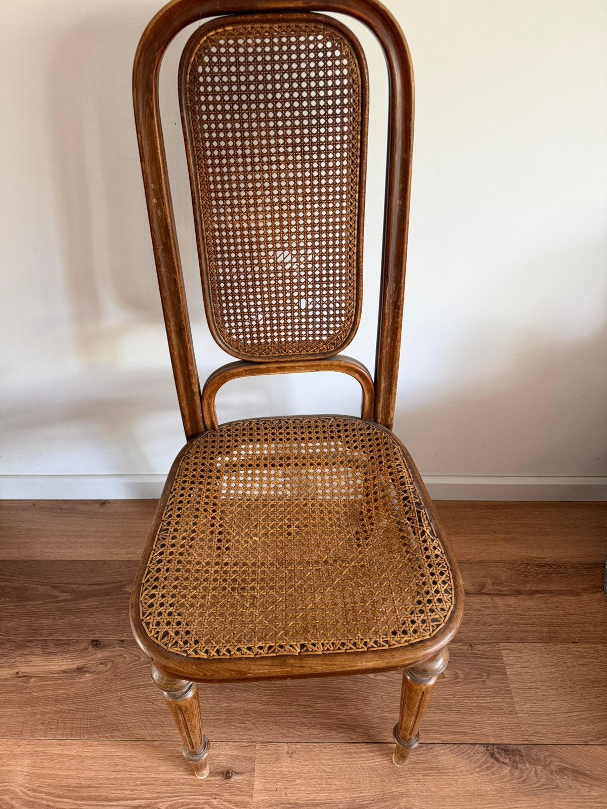 Antieke THONET stoel, Ophalen