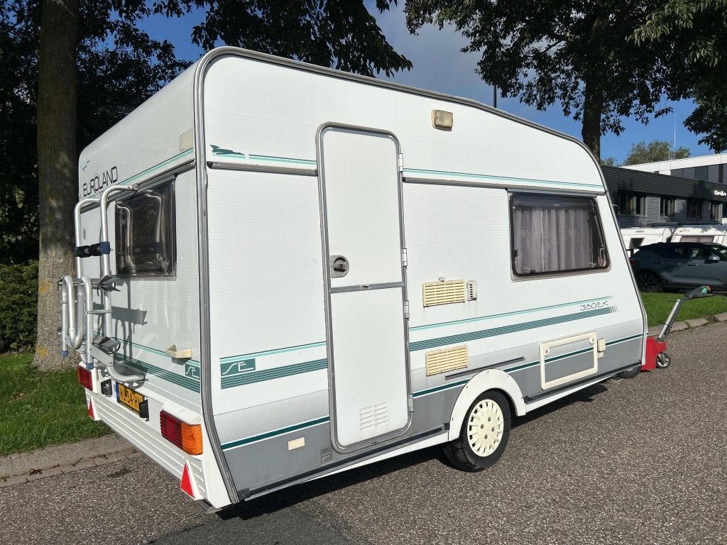 EUROLAND LUIFEL, ENKELE BEDDEN, Caravans en Kamperen, Rondzit, Bedrijf, Niet ingevuld, Fietsenrek