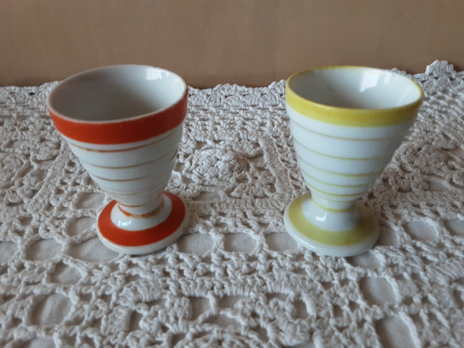 2 vintage eierdopjes, Ophalen of Verzenden