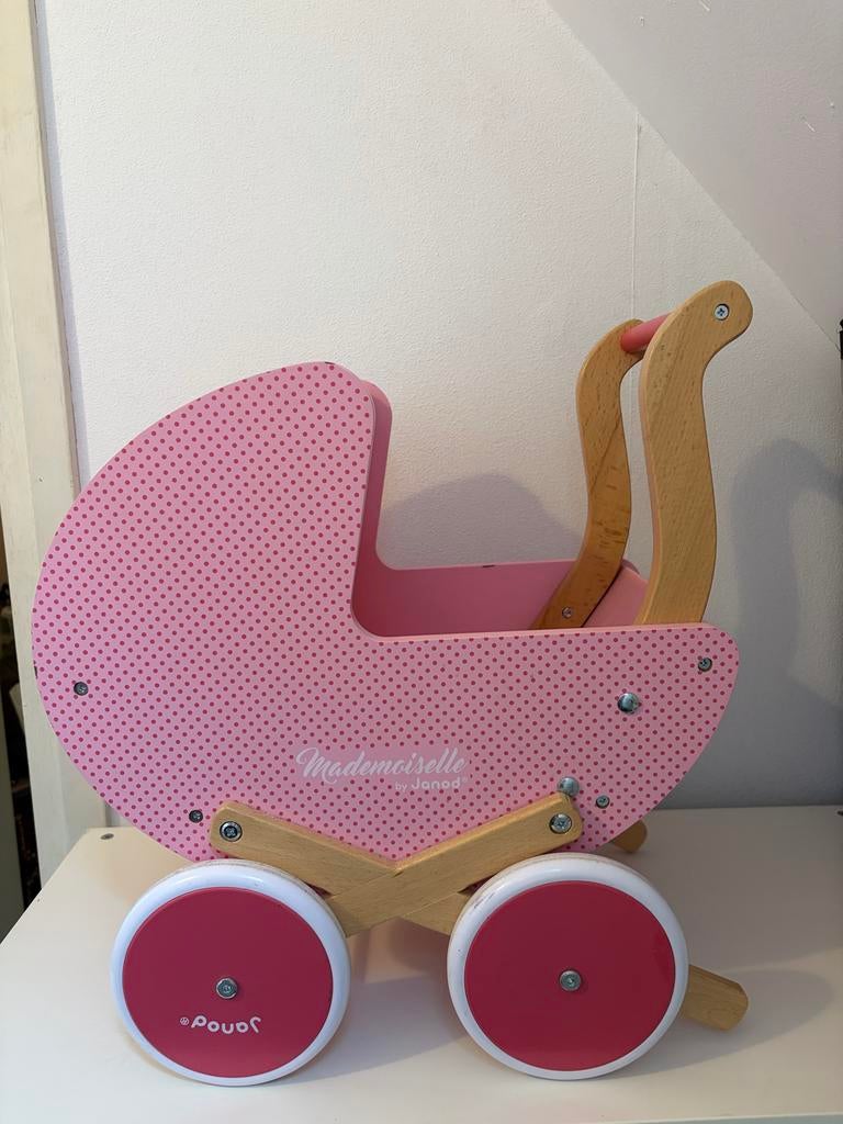 Janod Mademoiselle houten poppenwagen / loopwagen – roze, Kinderen en Baby's, Speelgoed | Houten speelgoed, Ophalen of Verzenden