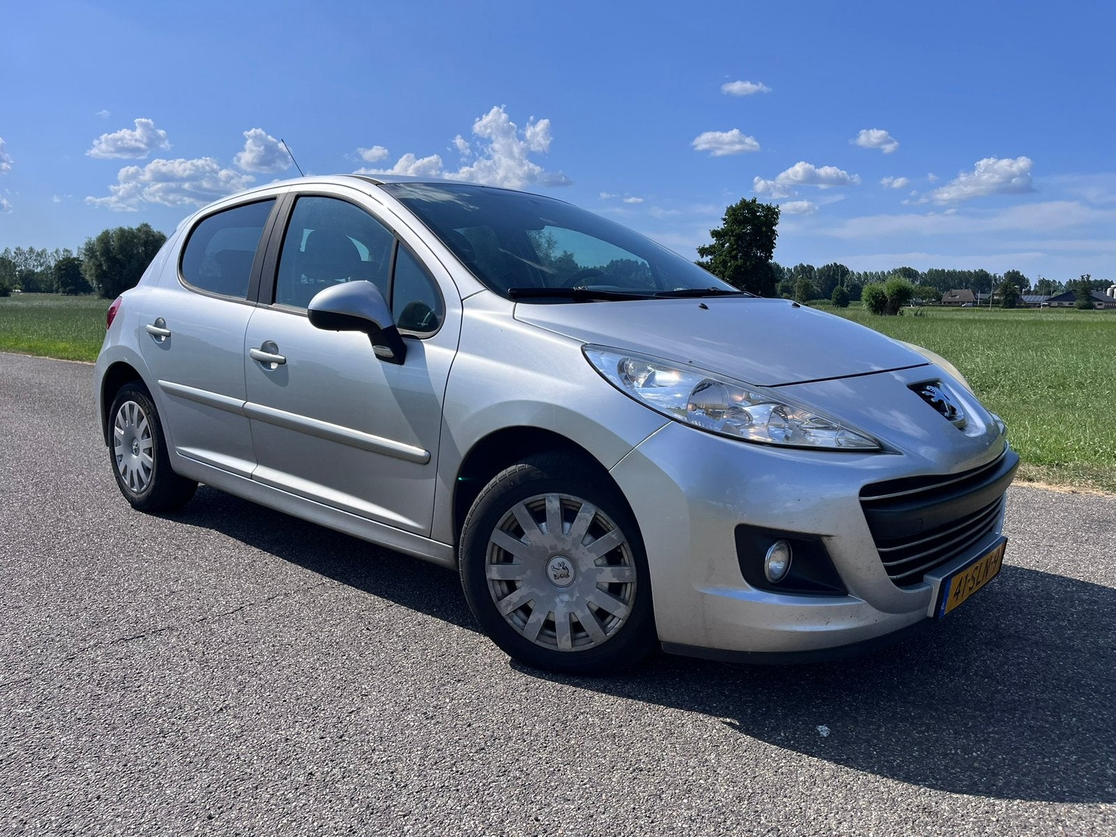 Peugeot 207 1.6 Hdif 16V 68KW 5DRS 2012 Grijs, Voorwielaandrijving, Euro 5, Zwart, Origineel Nederlands