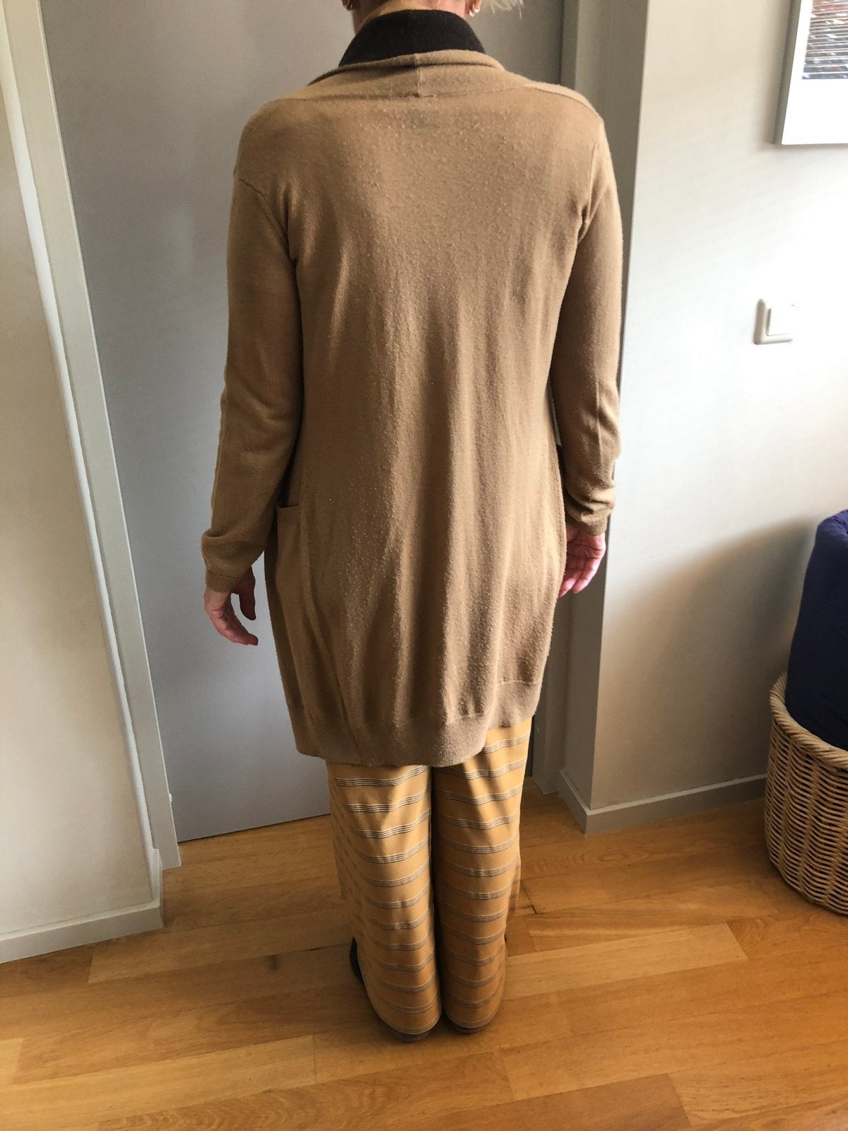 Vest maat 38 merk:DEV merino, Ophalen of Verzenden, Zo goed als nieuw, Maat 38/40 (M), Beige