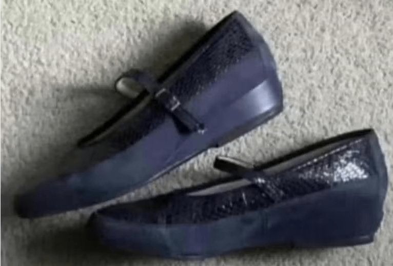Blauwe suede damesschoenen, ballerina's, instappers; 7G; ARA, Ophalen of Verzenden, Zo goed als nieuw, Blauw, Instappers