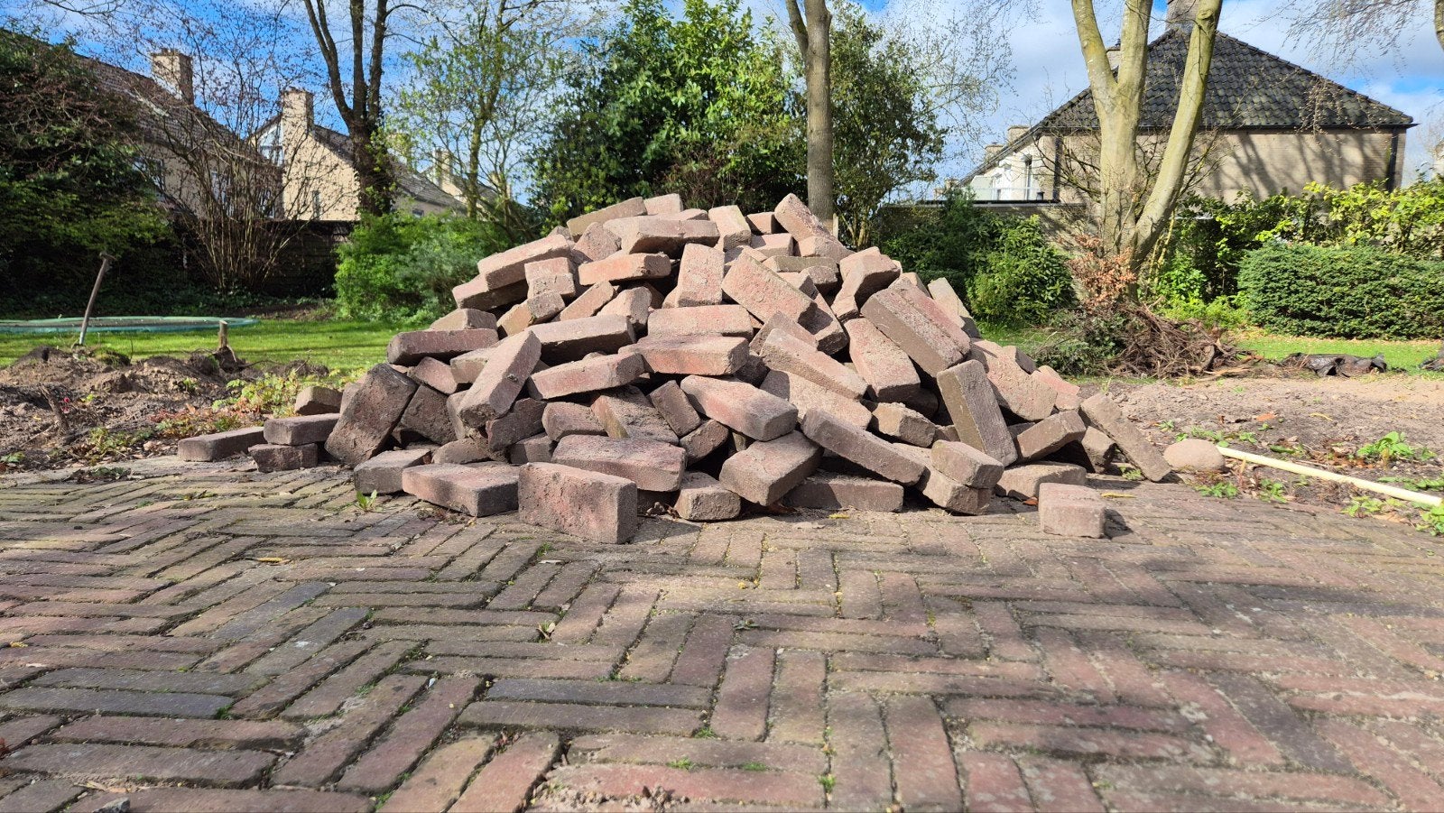 Waalformaat waaltjes gebakken rood 70m2, Tuin en Terras, Tegels en Klinkers, Ophalen, Overige materialen, Gebruikt, Klinkers