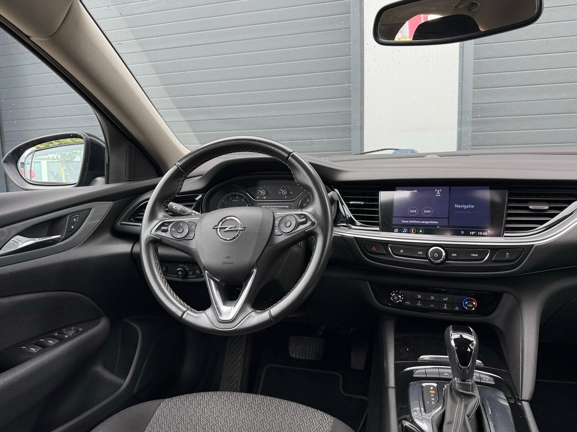 Opel Insignia Grand Sport 1.5 Turbo Online Edition AUTOMAAT, Auto's, Gebruikt, Euro 6, 4 cilinders, 700 kg