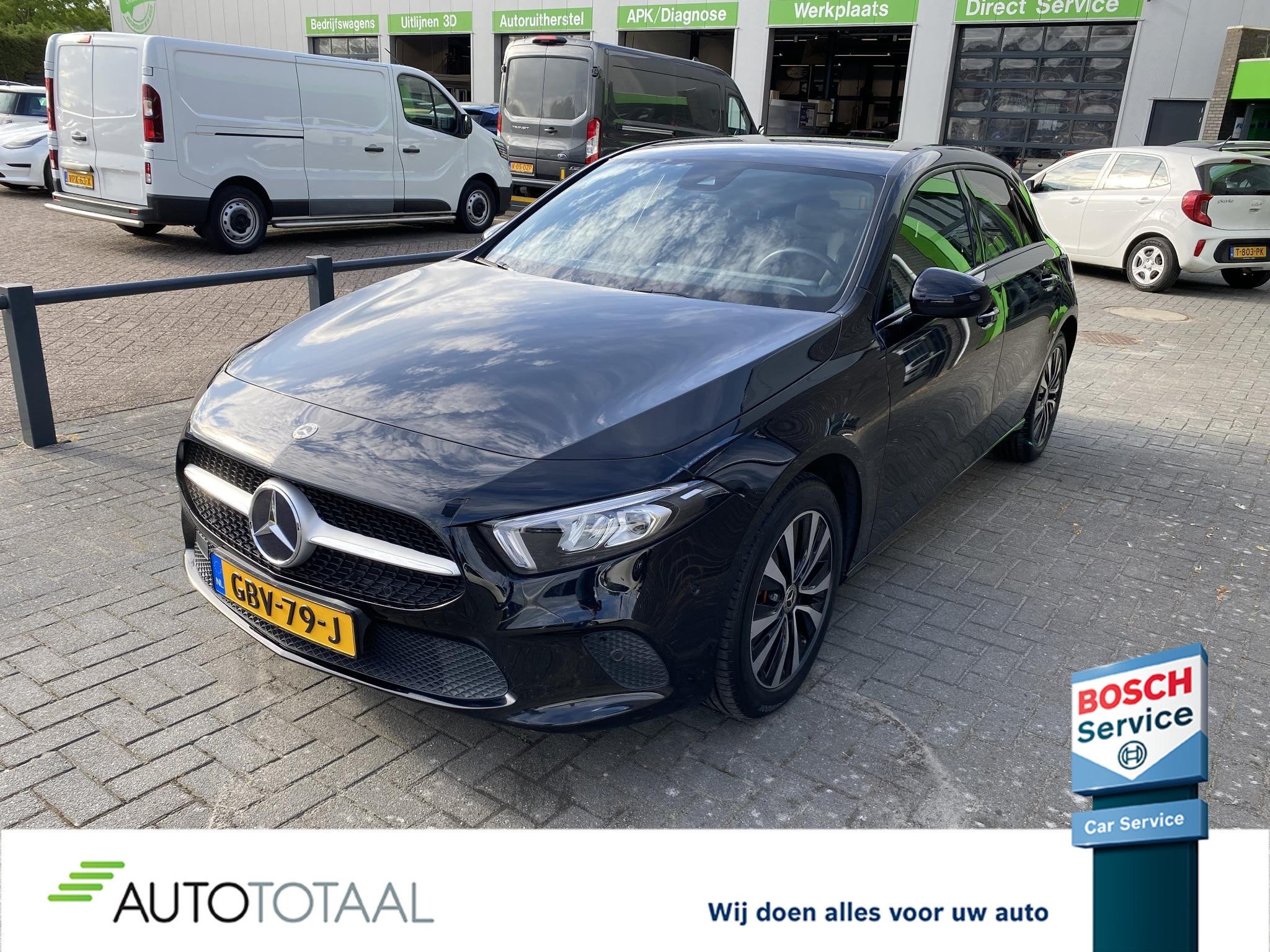 Mercedes-Benz A-klasse 250 e Business Solution AMG Limited, Gebruikt, 4 cilinders, 16 kWh, Automatische klimaatregeling