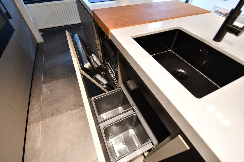Luxe showroomkeuken Umbra | AEG apparatuur | Composiet |, Ophalen, Overige kleuren, Overige typen, Zo goed als nieuw