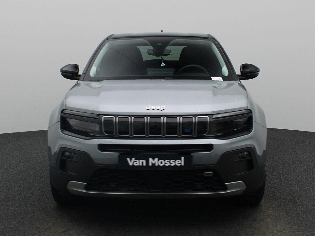Jeep Avenger 1st Edition 54 kWh | Climate | LMV | Camera | e, Auto's, Jeep, Gebruikt, 334 min, 156 pk, Leder en Stof