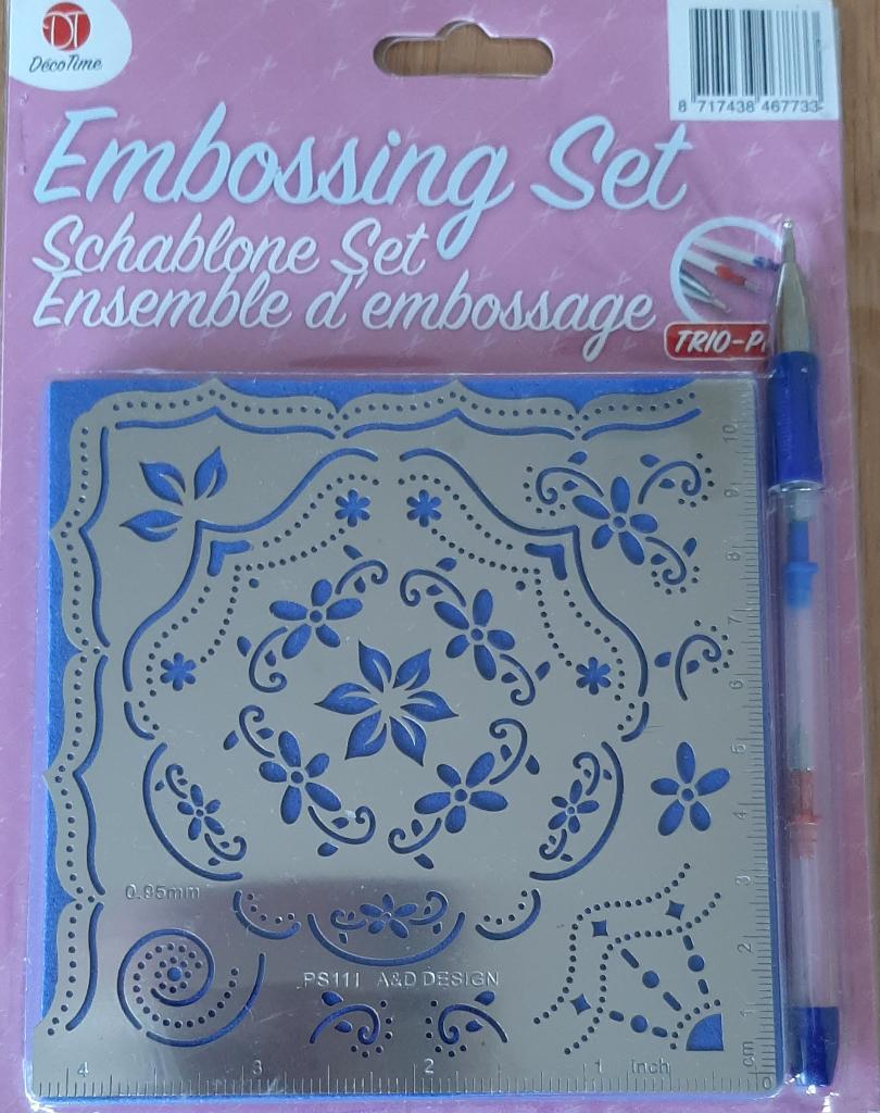 Embossing Set, Hobby en Vrije tijd, Ophalen of Verzenden, Overige thema's, Pons of Mal