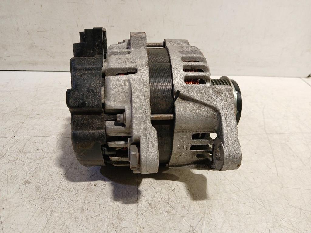 Dynamo Hyundai i20, Onderdelen@venauto.nl, Van der Ven Autorecycling B.V., Gebruikt, Ettenseweg 76, 4706 PB Roosendaal, The Netherlands