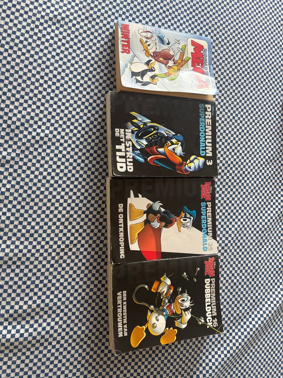 Donald Duck Premium Superdonald & Dubbelduck stripboeken, Boeken, Meerdere stripboeken, Ophalen, Gelezen