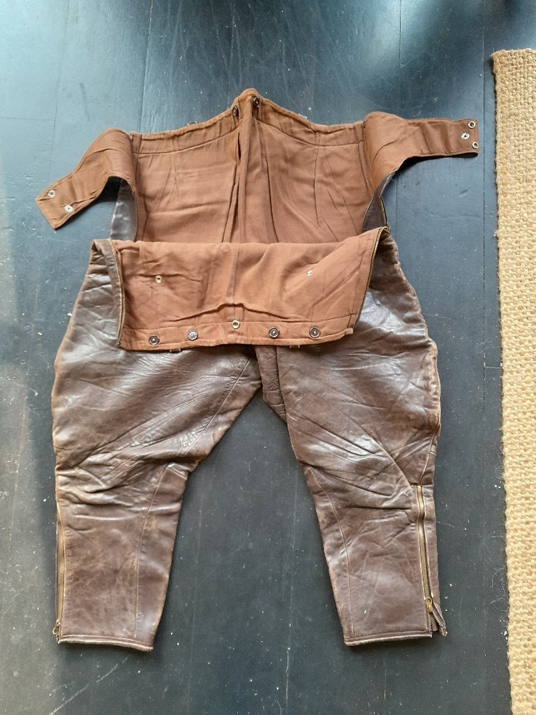 Vintage lederen motorjas en -broek (jaren '30-'50), Verzenden, Tweedehands, Jas | leer