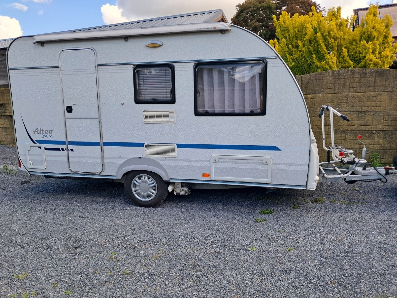 Caravan Adria Altea 390, bj. 2010,  met mover, fietsrek etc., Caravans en Kamperen, Mover, Treinzit, 750 - 1000 kg, Particulier