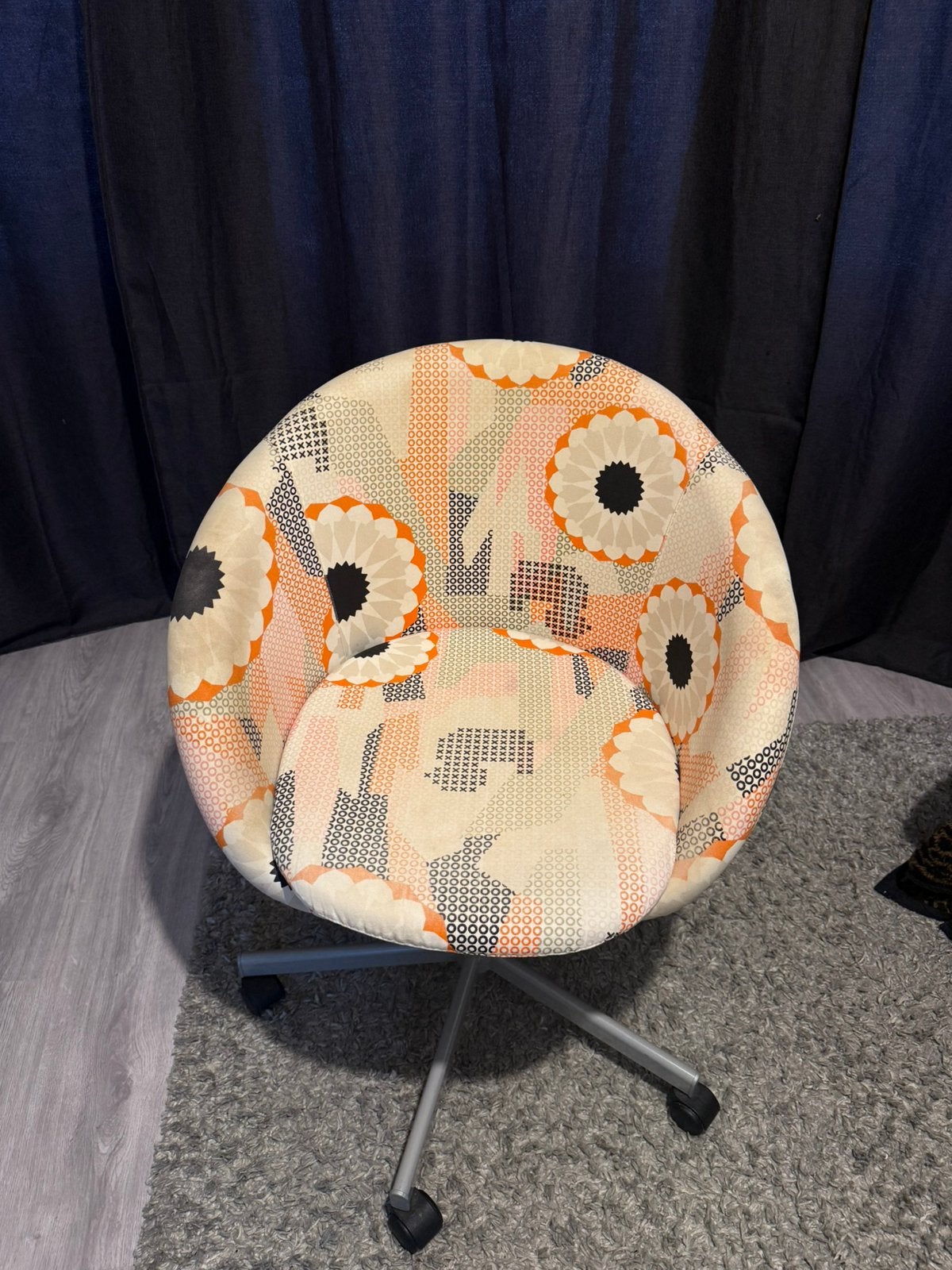 Leuke stoel van Ikea 10 euro, Ophalen, Gebruikt, Overige kleuren, Gaming bureaustoel