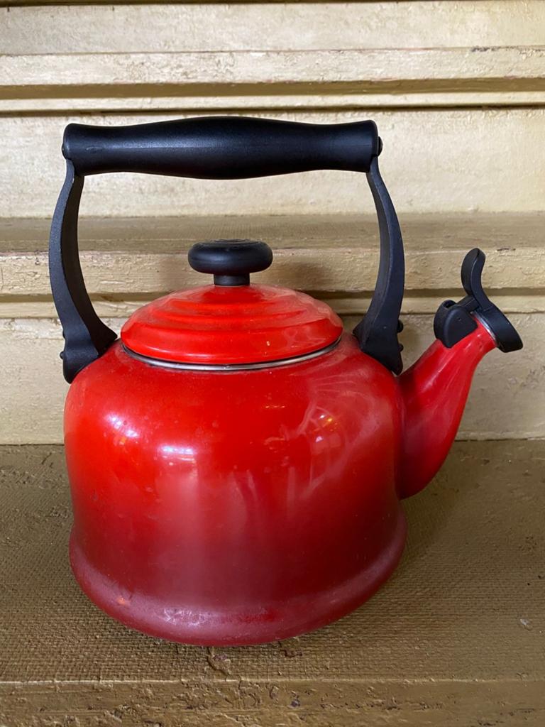 Le Creuset fluitketel. In goede staat! WD-18, Antiek en Kunst, Antiek | Emaille, Ophalen of Verzenden