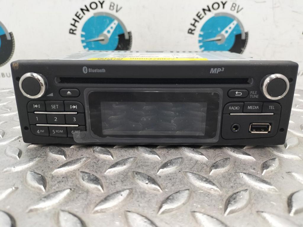 RENAULT KANGOO RADIO 281152631R 2018, Ophalen of Verzenden, Gebruikt, Stiba lid