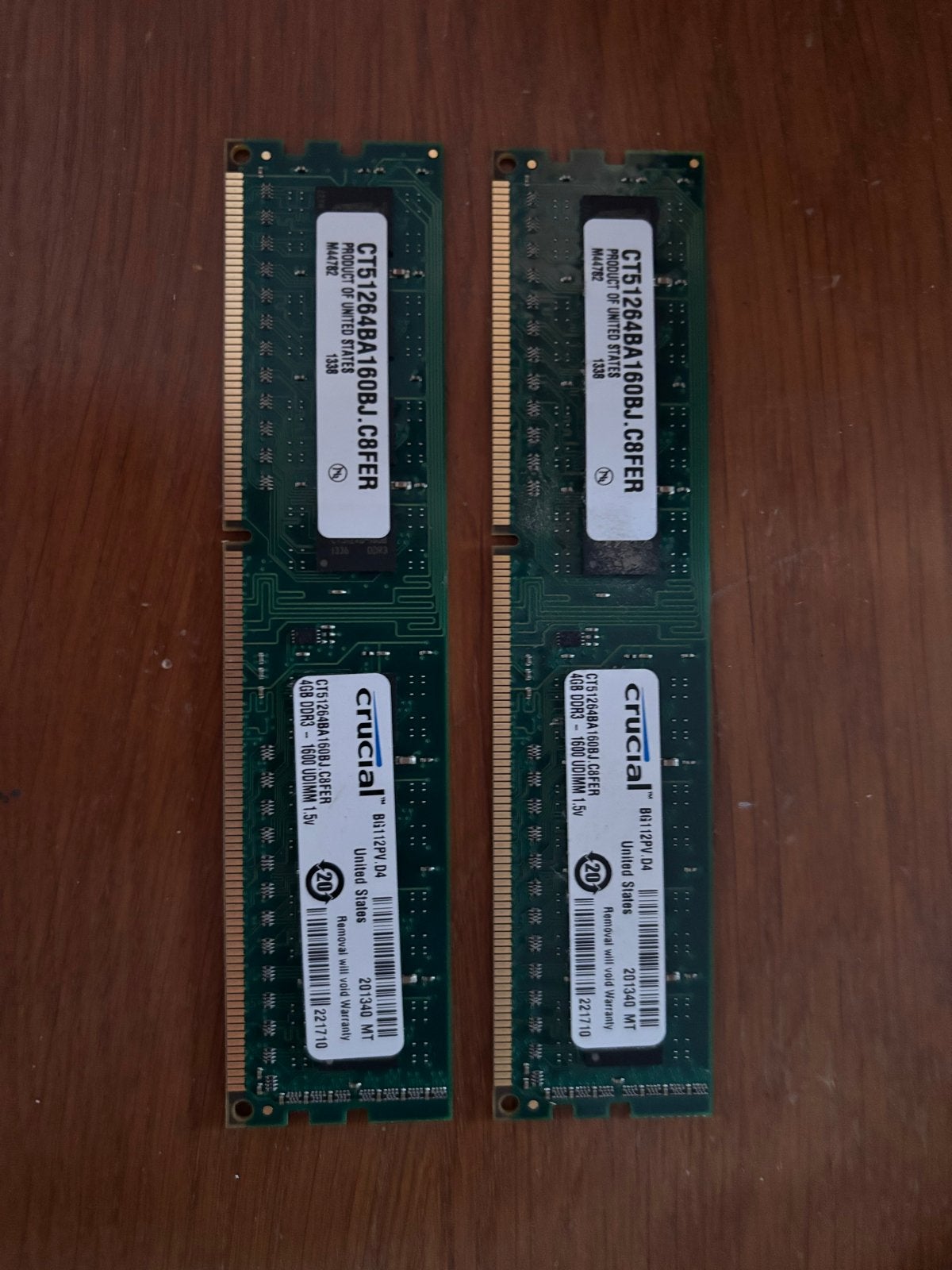 Crucial 8GB (2x4GB) DDR3 1600MHz UDIMM RAM Geheugen, Computers en Software, RAM geheugen, Gebruikt, 8 GB, DDR3, Ophalen of Verzenden