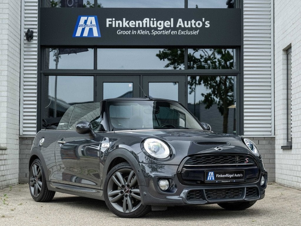 Mini Cabrio 2.0 Cooper S F1 JCW 192 pk |H.K Audio |Union Jac, Auto's, Mini, 1998 cc, Zwart, Cabriolet, 4 stoelen