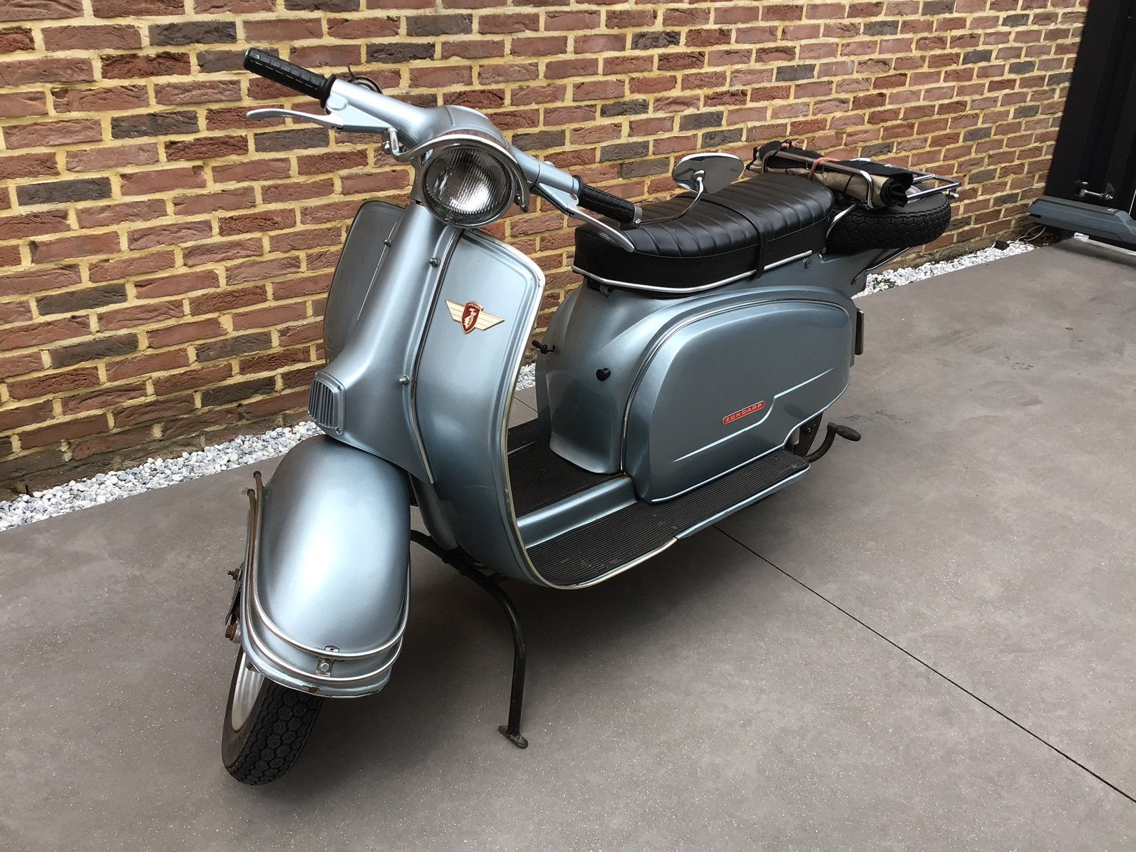 Zundapp roller 1964, Fietsen en Brommers, Brommers | Oldtimers, 49 cc, 3 versnellingen, Ophalen, Overige merken