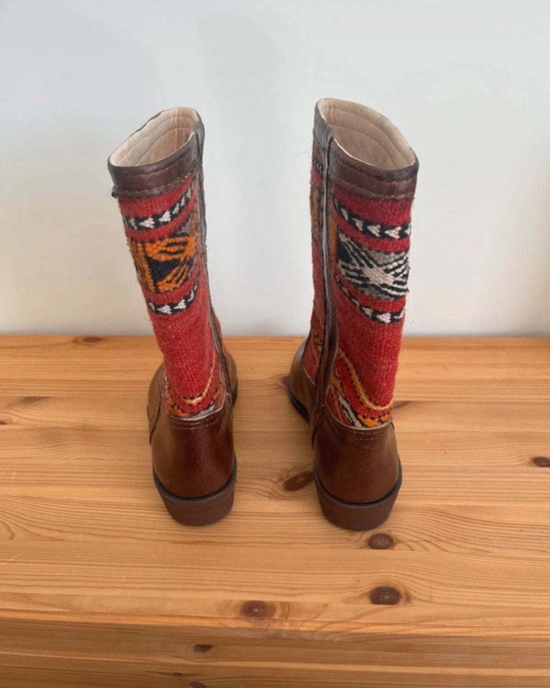 Leren laarzen (ongedragen!) met kilim print - Maat 38,5, Ophalen of Verzenden, Nieuw, Bruin, Hoge laarzen