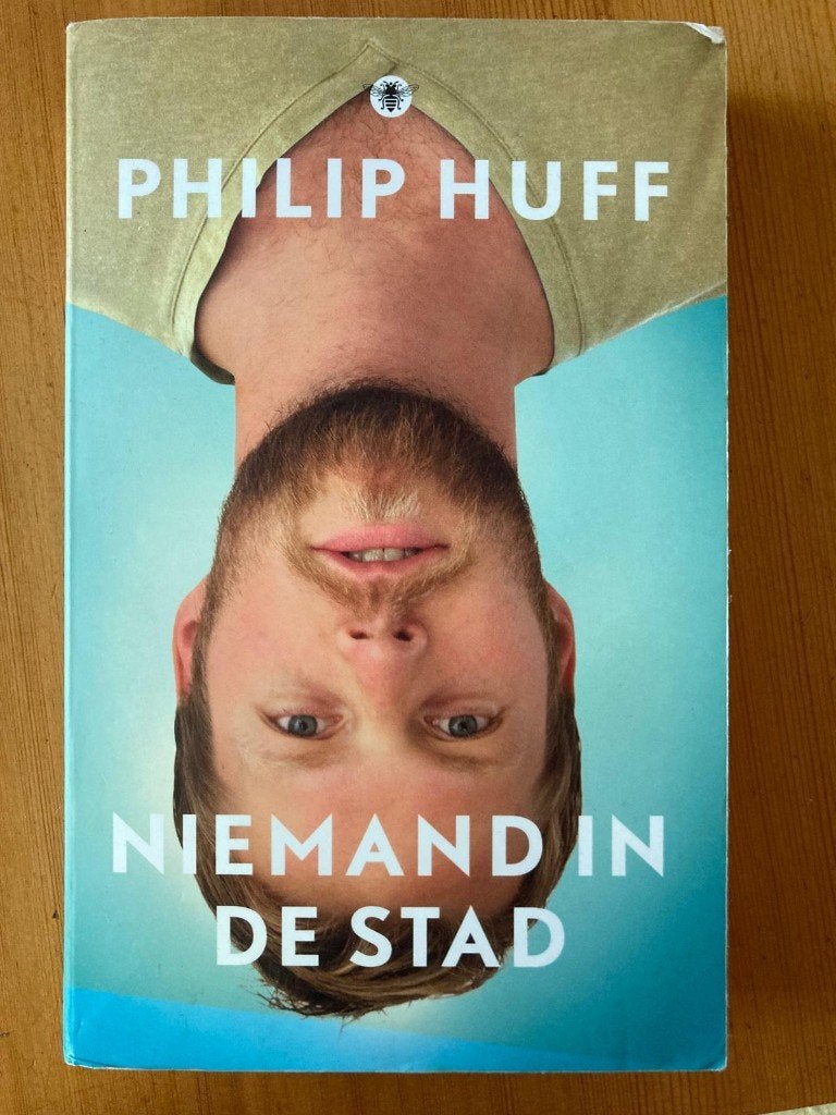 Niemand in de stad - Philip Huff, Ophalen of Verzenden, Zo goed als nieuw