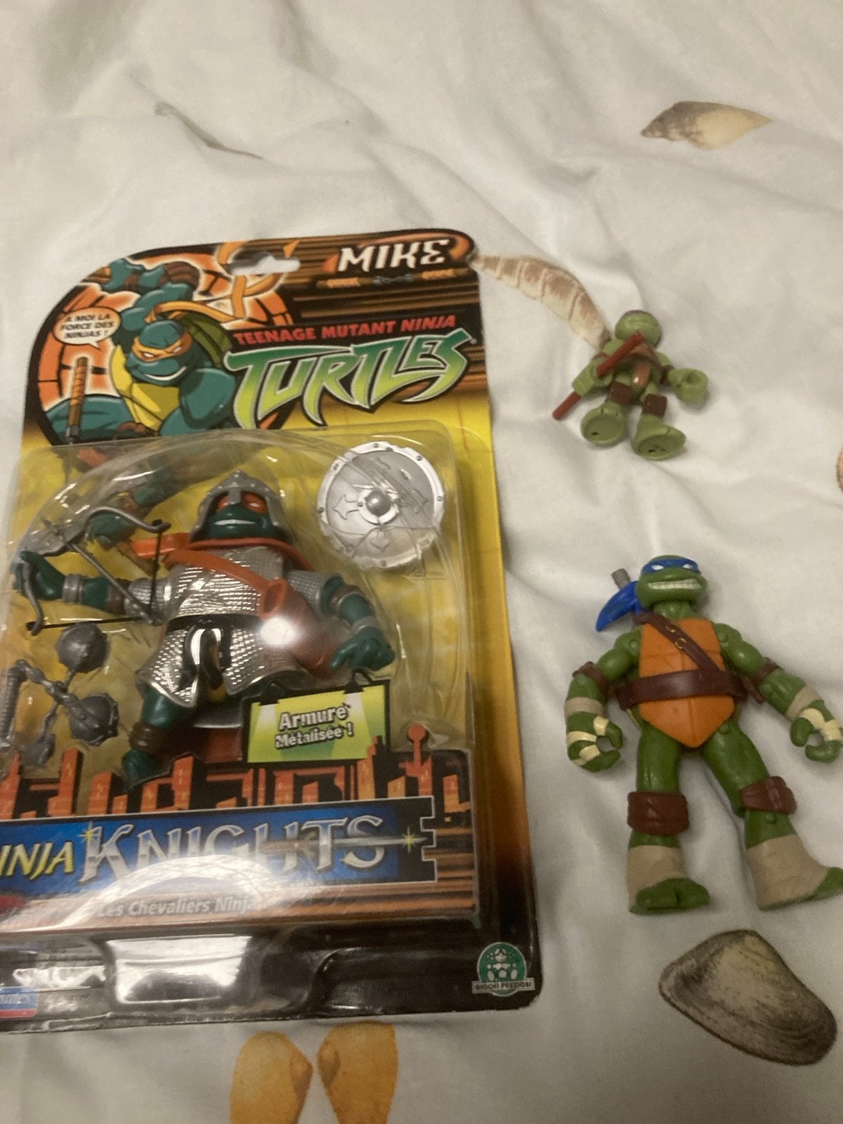 TMNT Ninja Knights Mike actiefiguur + 2 losse figuren, Ophalen of Verzenden, Zo goed als nieuw