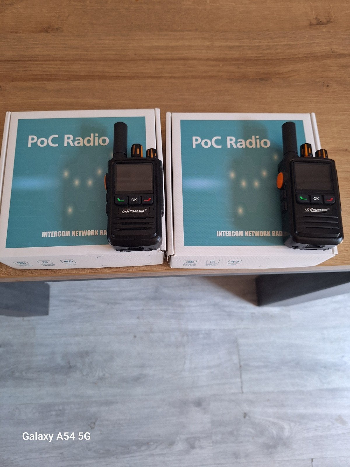 PoC radios (5000km), Telecommunicatie, Verzenden, Nieuw, 15 km of meer, Portofoon of Walkie-talkie
