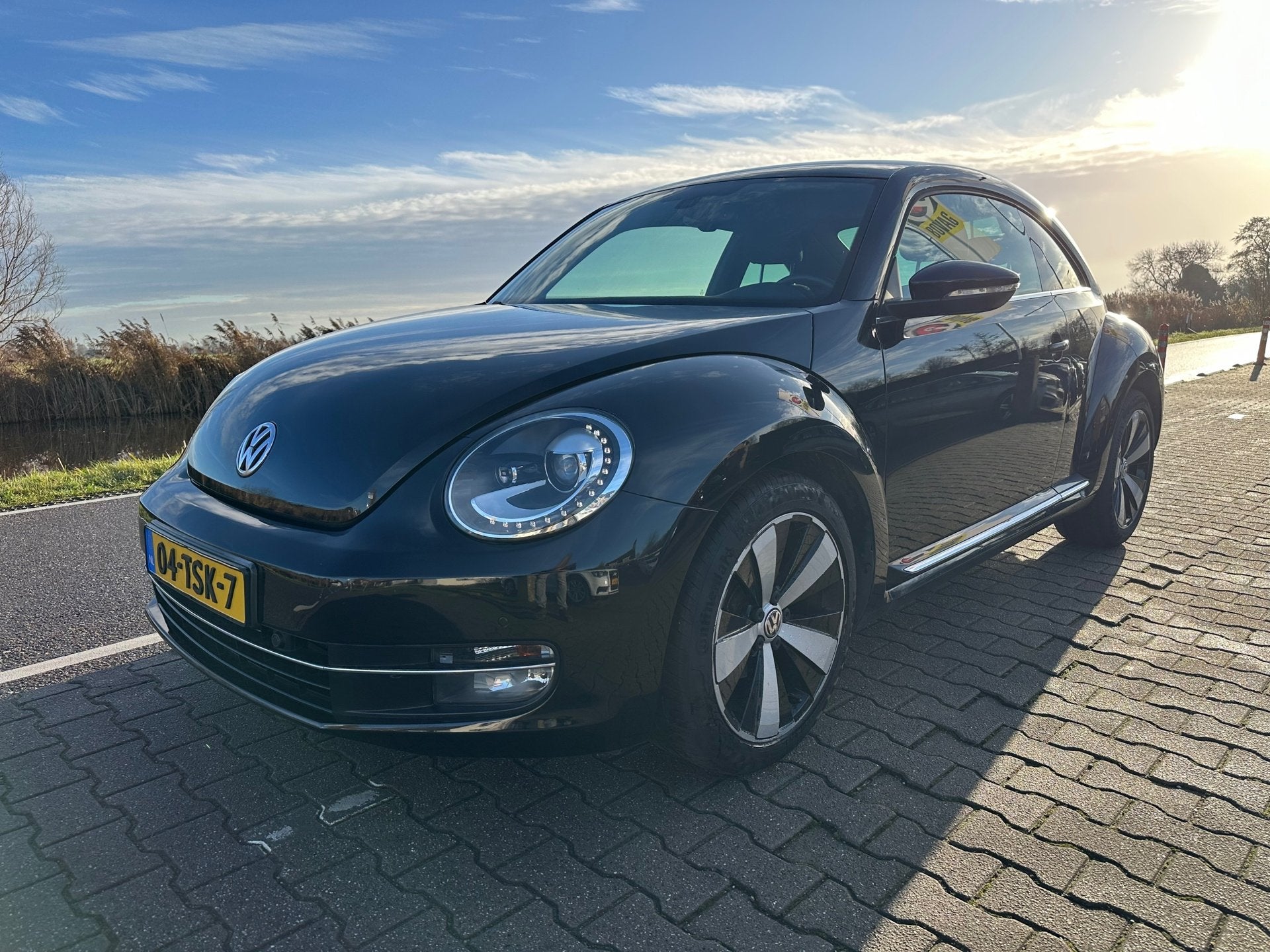 Volkswagen Beetle 1.2 TSI Design Xenon, Navi, PDC, Cruisecon, Voorwielaandrijving, Euro 5, Stof, Gebruikt