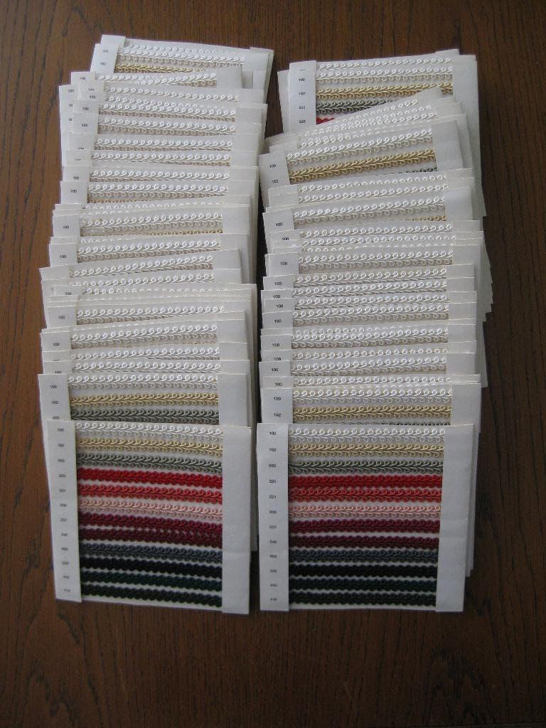 Partij staalkaarten met gekleurd koord / ca 10x10 cm, Ophalen, Handgemaakt, Overige thema's, Textiel