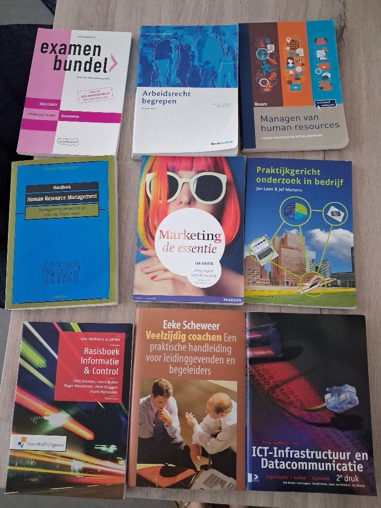studieboeken (verschillende 23 stuks), Ophalen of Verzenden, Beta, Zo goed als nieuw, HBO