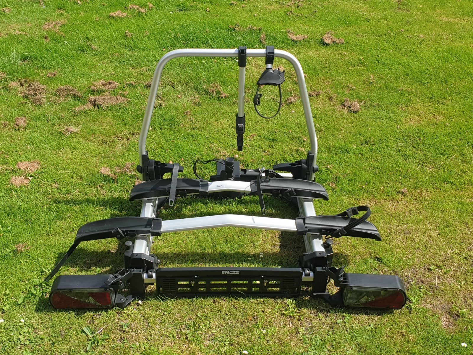 Fietsendrager Enduro SD260 Voor 2 E-bike's, Ophalen, Elektrische fiets, Zo goed als nieuw, 2 fietsen