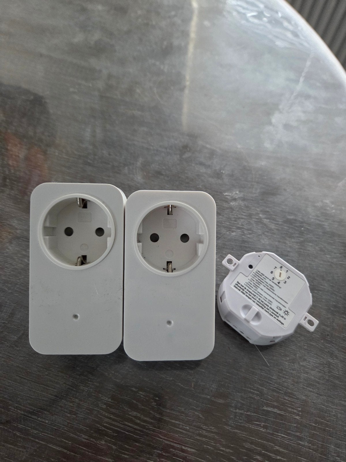 KlickAanKlikUit: 2x ACD-1000 schakelaar, 1x ACM-100 dimmer, Ophalen of Verzenden, Zo goed als nieuw