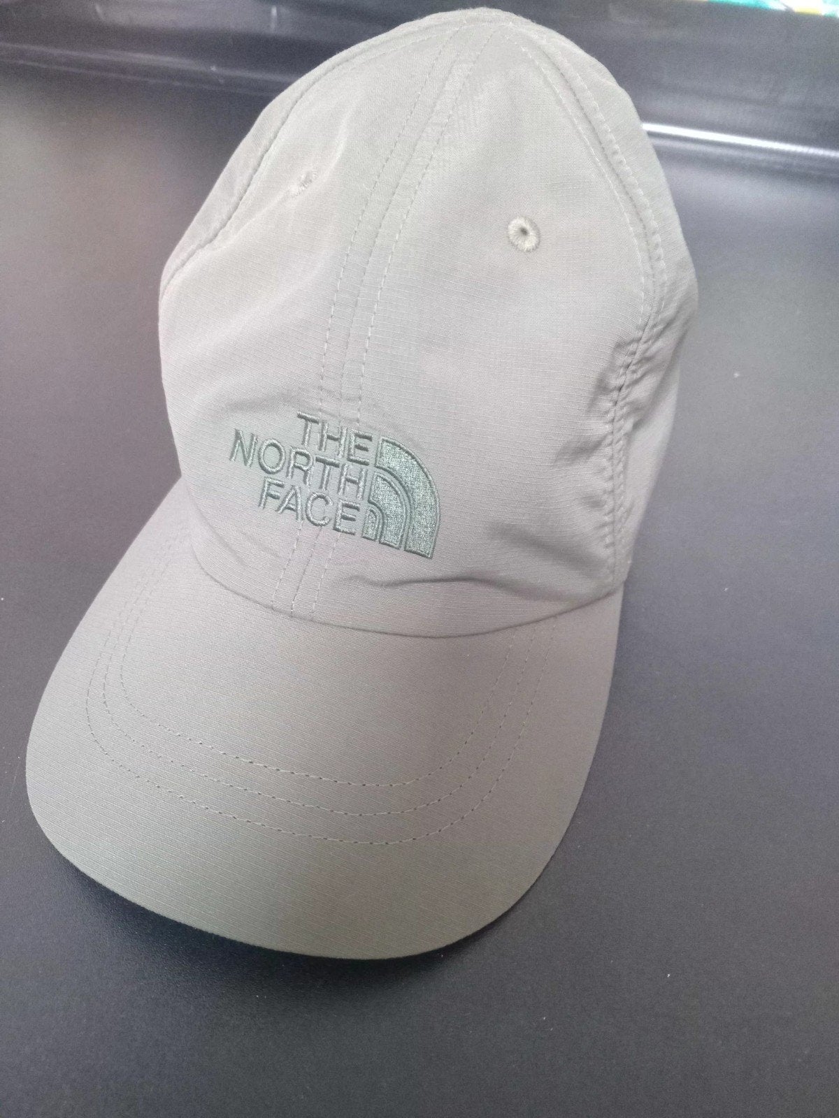 The North Face pet , army  green   ( Nieuw ), Kleding | Heren, Hoeden en Petten, Nieuw, Ophalen of Verzenden, Pet, 58 of 59 cm (L, 7¼ of ⅜ inch)