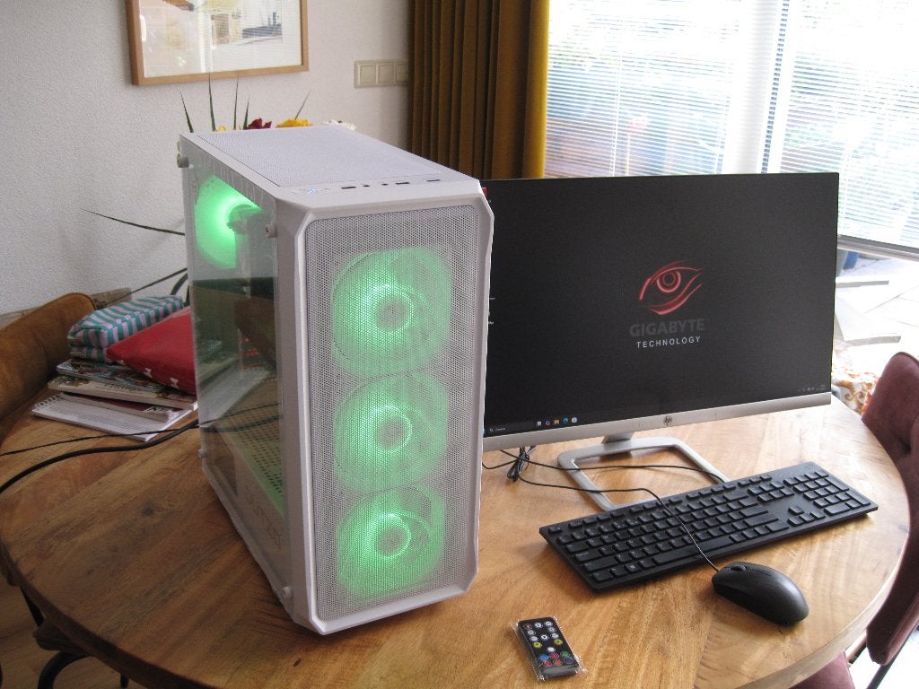 Game PC i7 7700-4.2--GHZ-RX 580 8GB-1TB-256 SD-16GB, Ophalen, Virtual Reality, Zo goed als nieuw, HDD