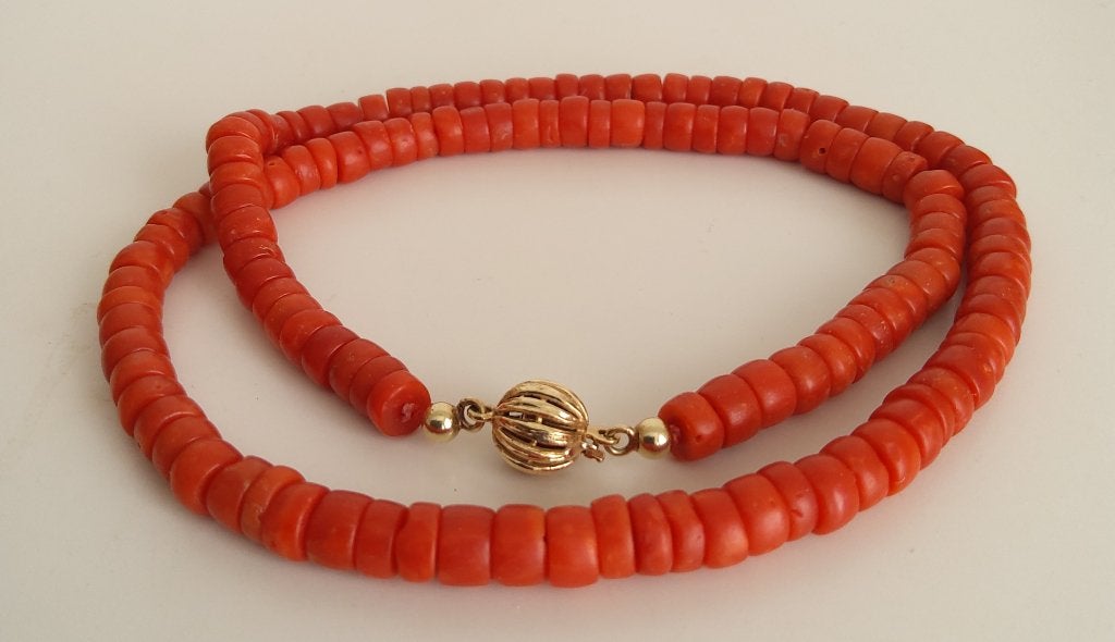 Ketting bloedkoraal met een 14 karaat gouden slot, Verzenden, Goud, Ketting, Met edelsteen