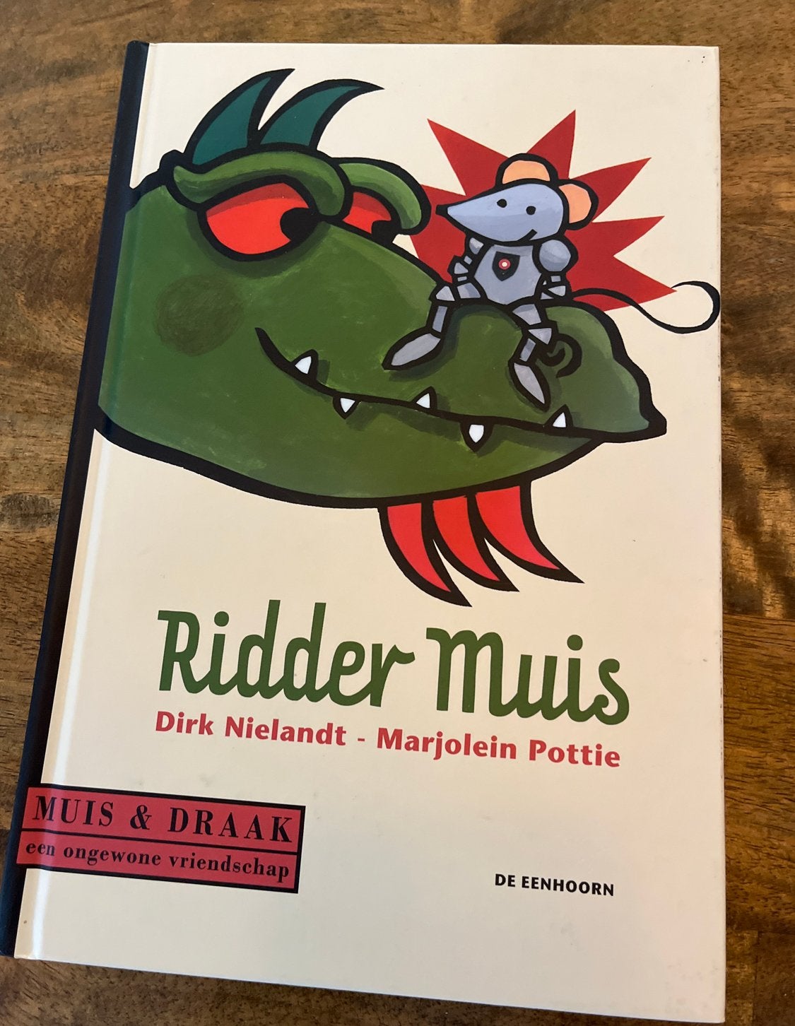 Ridder Muis: Een ongewone vriendschap, Ophalen of Verzenden, Zo goed als nieuw, Fictie algemeen