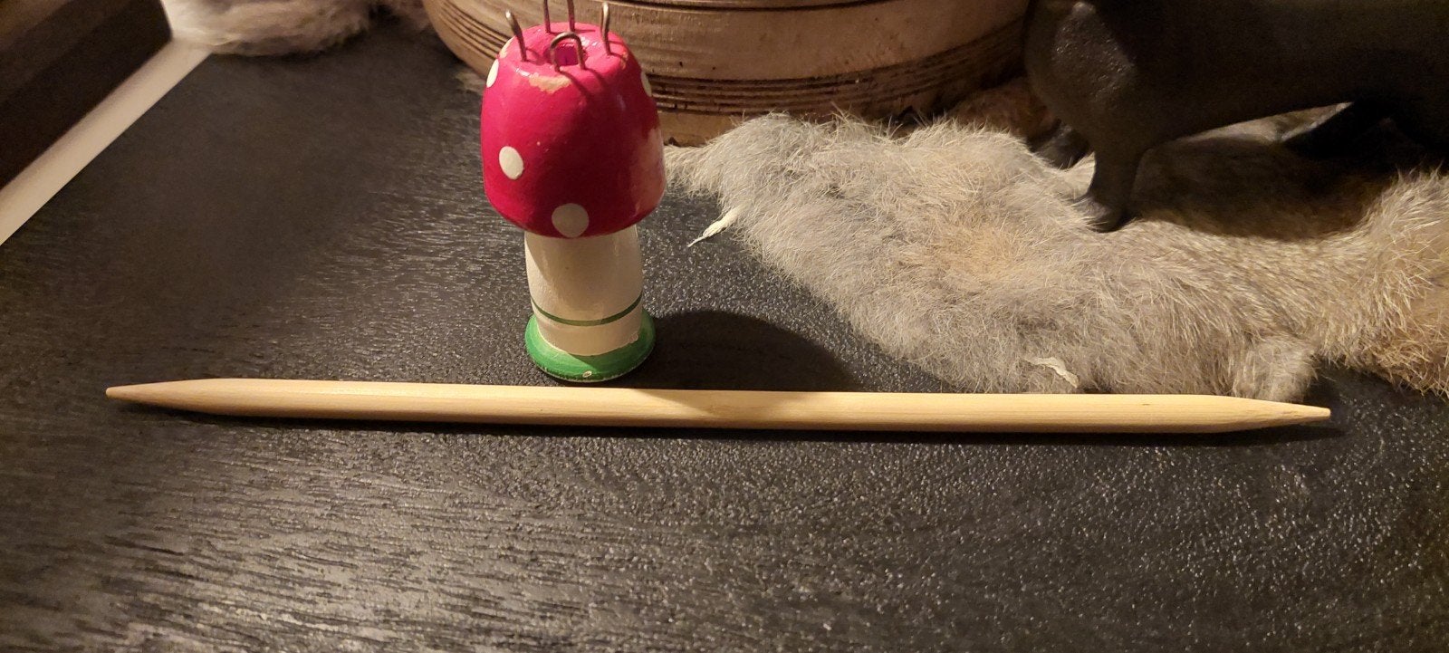 VINTAGE PUNNIK KLOS PUNNIKPADDESTOEL MET PEN HOUT, Ophalen of Verzenden