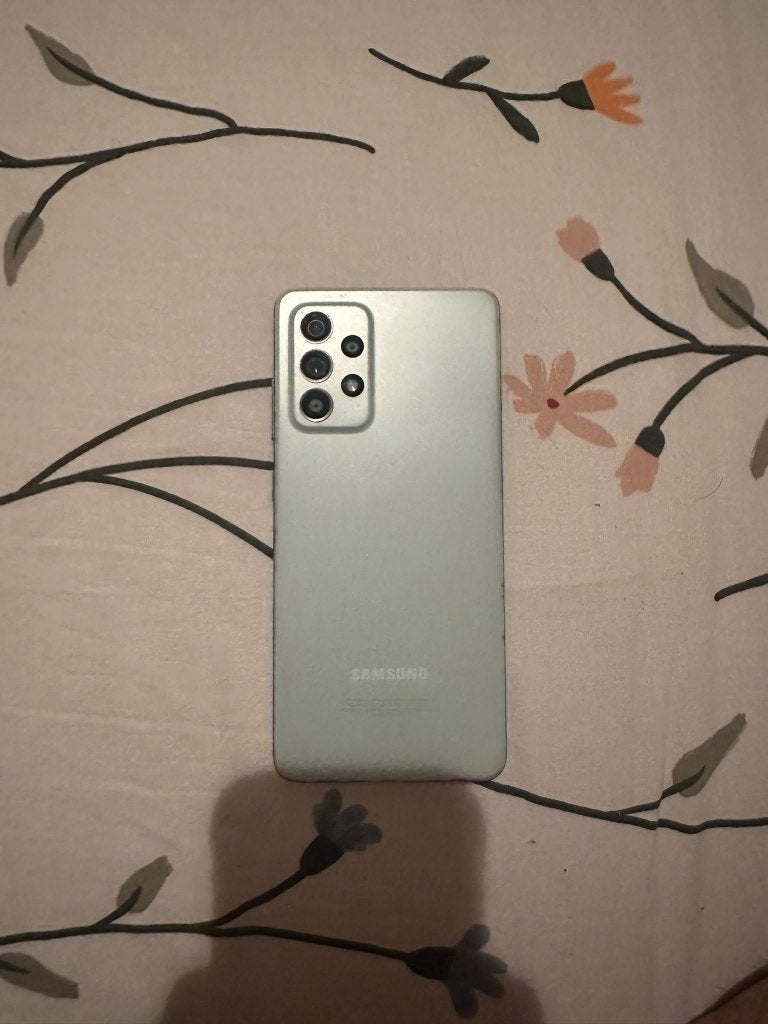 Foto 7 van 2 smartphones te koop – iPhone 8 Plus & Samsung A52s 5G