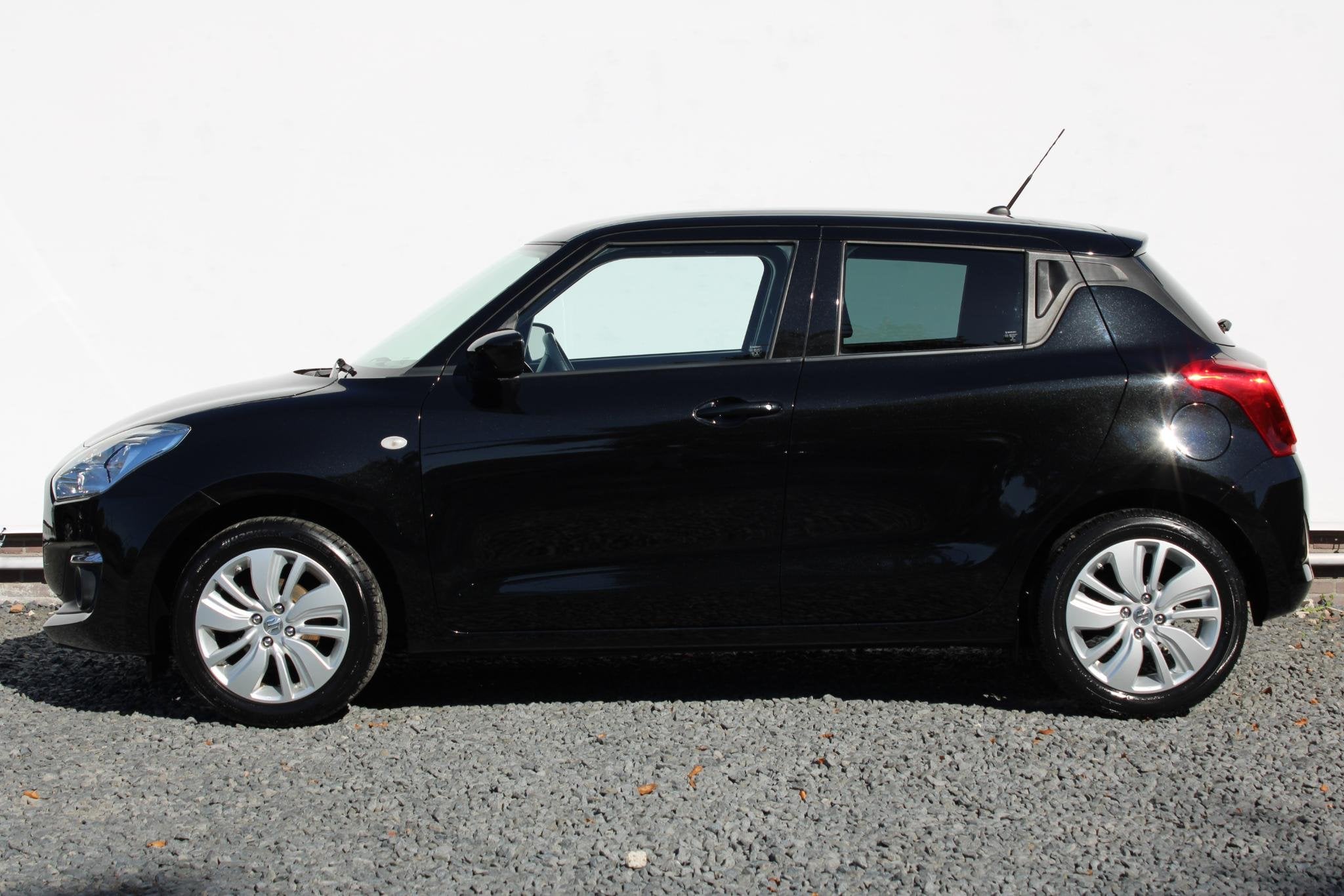 Suzuki Swift 1.2 Select Camera, Applecarplay/Androidauto en, Auto's, Voorwielaandrijving, Stof, Gebruikt, 4 cilinders