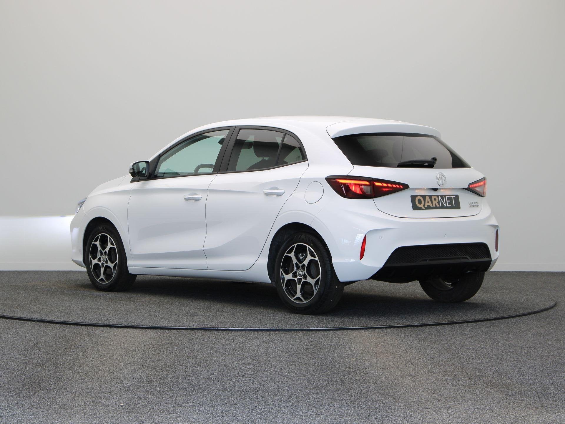 MG 3 1.5 Hybrid+ Luxury | Apple Carplay & Android Auto | Ron, Auto's, Dealer onderhouden, 4 cilinders, 2 kWh, 1283 kg