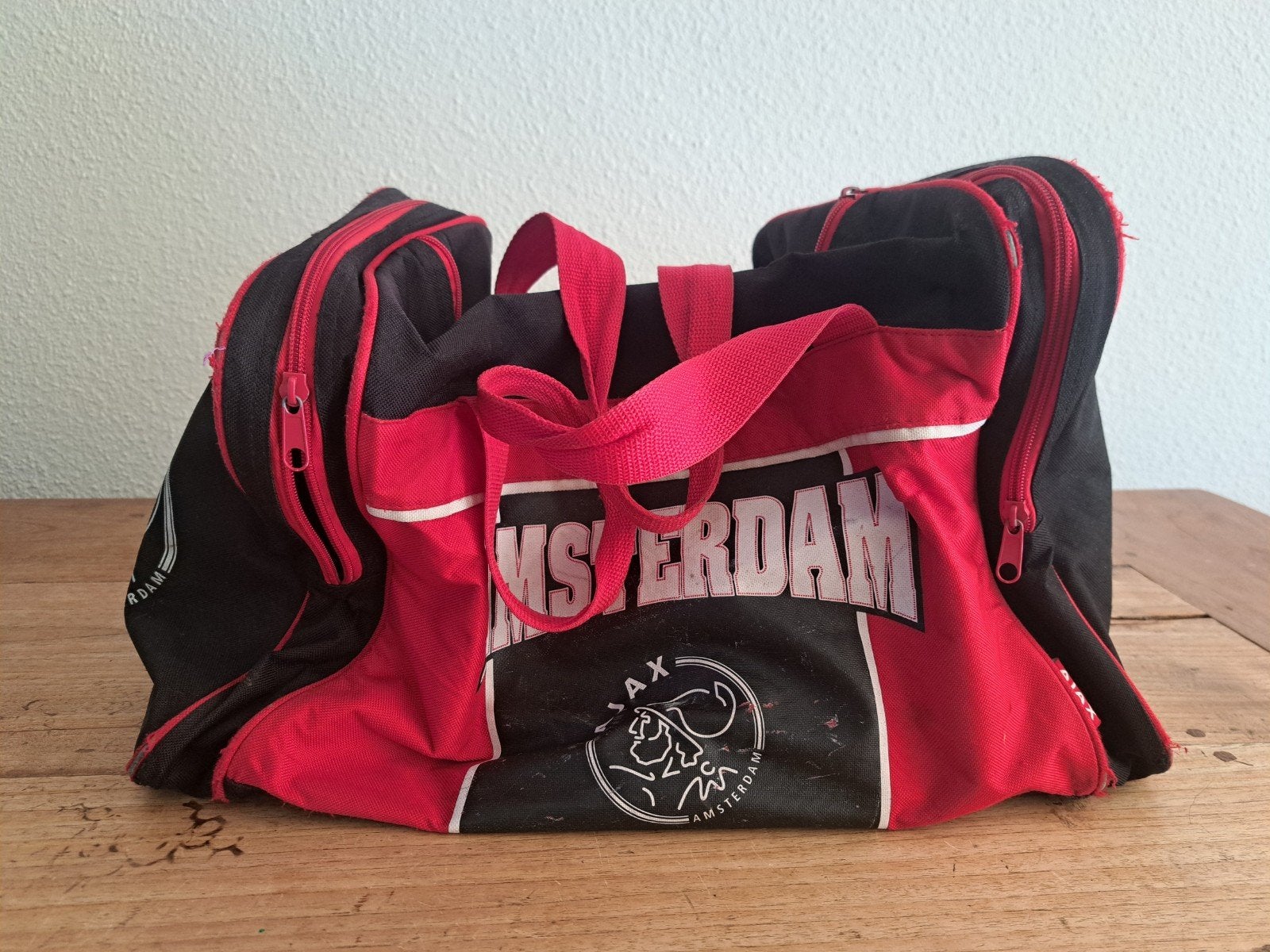 Ajax Amsterdam sporttas / reistas, Gebruikt, 20 tot 30 cm, Ophalen of Verzenden, 60 tot 80 cm