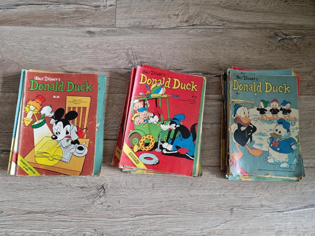 67 Donald Ducks uit 1975, Gelezen, Europa, Ophalen of Verzenden, Meerdere comics