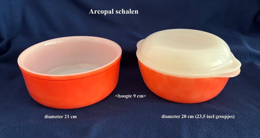 T.E.A.B. 2x Arcopal France schaal Retro jaren '60 Vintage, Ophalen
