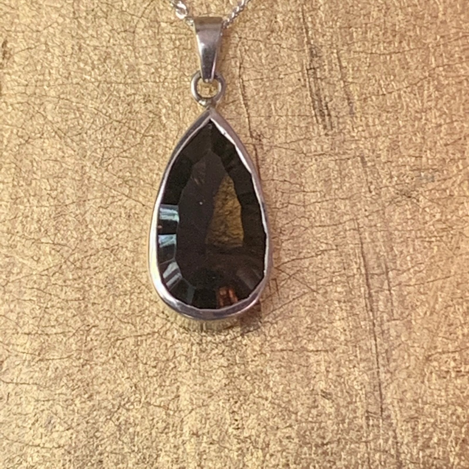 Rookkwarts morion Osiris hanger beschermt transformatie SALE, Zwart, Nieuw, Ophalen of Verzenden, Met edelsteen