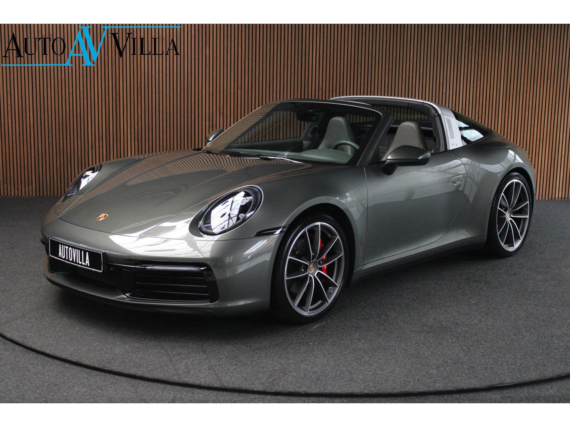 Porsche 911 3.0 4 Targa Leer Navi Camera Bose Climate C. PDC, Automaat, Gebruikt, Cabriolet, 4 stoelen