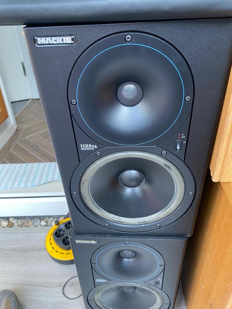 Mackie HR824 Studio Monitoren (Set van 2), Overige merken, Gebruikt, Ophalen of Verzenden, 120 watt of meer
