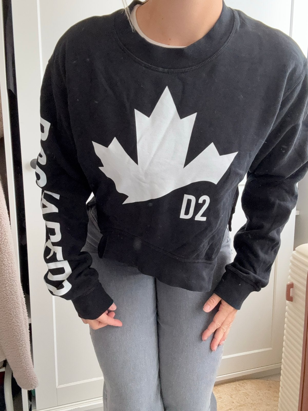 Originele Dsquared2 trui maat S - Gekocht bij Bijenkorf, Ophalen of Verzenden, Zo goed als nieuw, Maat 36 (S), Zwart
